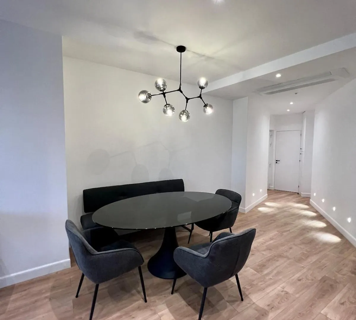 Spacious Newly Renovated Loft With Ac Paris 0*,